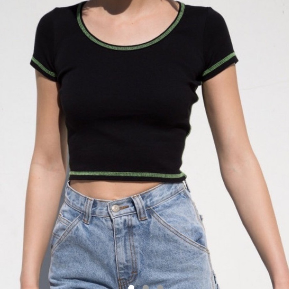 **SOLD** Brandy Melville McKenna Top - Picture 1 of 6